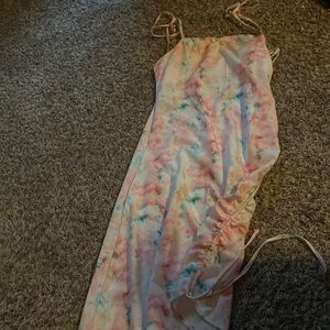 A dress I got from shein that couldn’t fit me